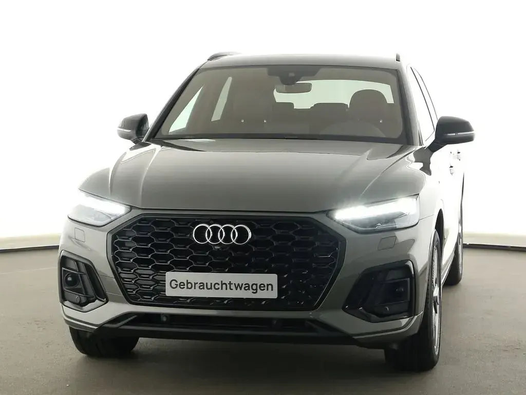 Gebraucht Audi Q5 Sportback S-Line 163 PS (119 kW) 2025 Chronosgrau metallic SUV