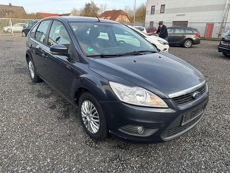 Gebraucht Ford Focus Style 90 PS (66 kW) 2011 Royalgrau met. Kleinwagen