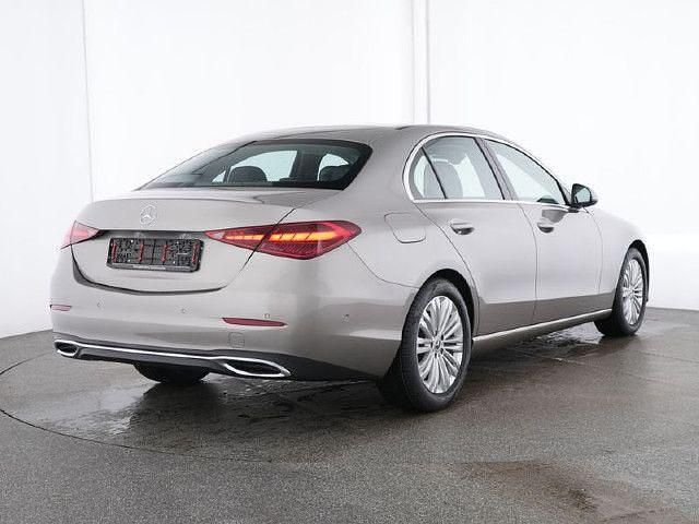 Gebraucht 2024 Mercedes C200 | 37.614 € (Guter Preis) - Bild 1/4