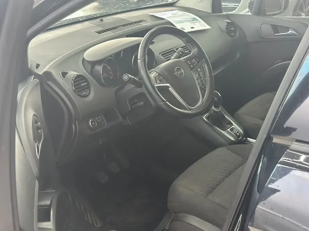 Gebraucht Opel Meriva Active 101 PS (74 kW) 2013 Schwarz Van / Kleinbus