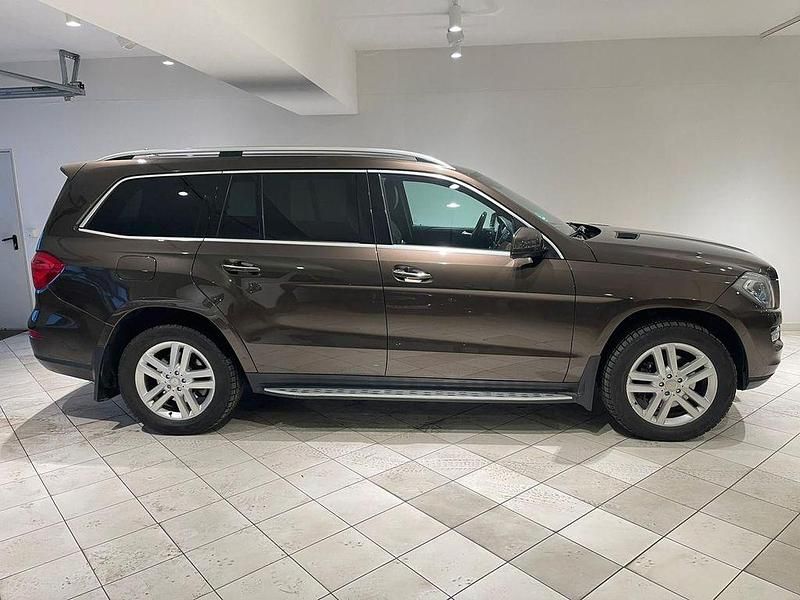Gebraucht Mercedes GL350 258 PS (189 kW) 2013 Braun SUV