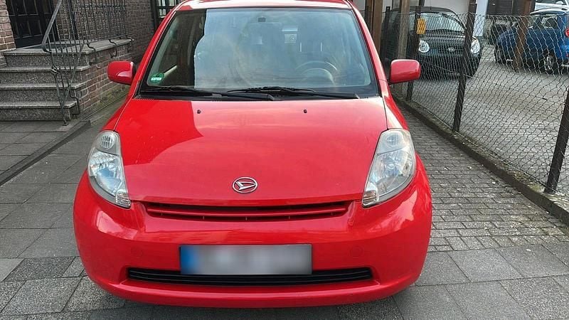 Gebraucht Daihatsu Sirion 69 PS (50 kW) 2007 Rot Kleinwagen