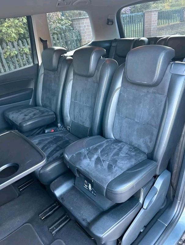 Gebraucht VW Sharan 140 PS (102 kW) 2012 Schwarz Van / Kleinbus