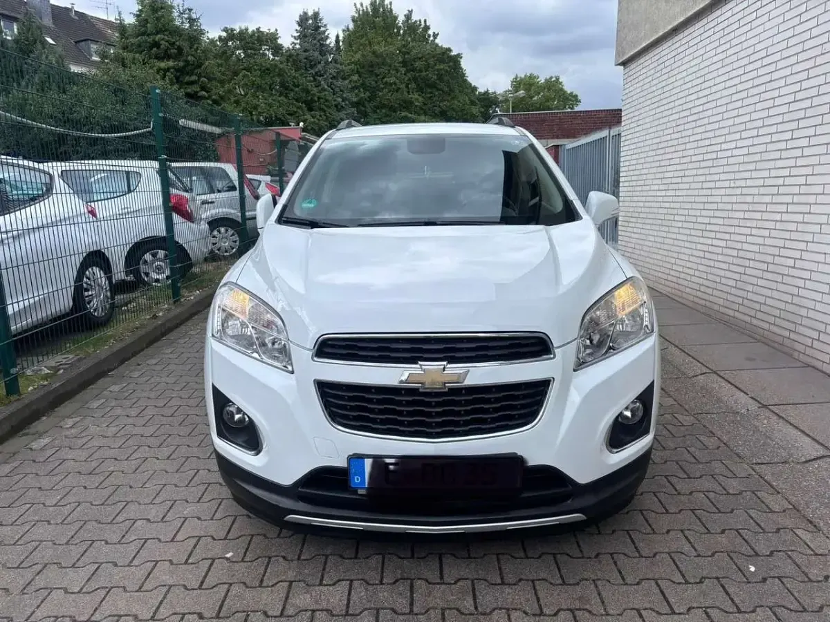Używany Chevrolet Trax LT 140 KM (102 kW) 2014 Biały SUV