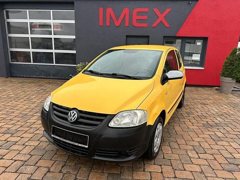 Gelb Gebraucht 2007 VW Fox Basis Kleinwagen | 890 € (Guter Preis) - Bild 1/4
