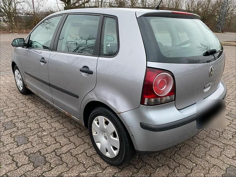 Gebraucht VW Polo 64 PS (47 kW) 2007 Grau Kleinwagen