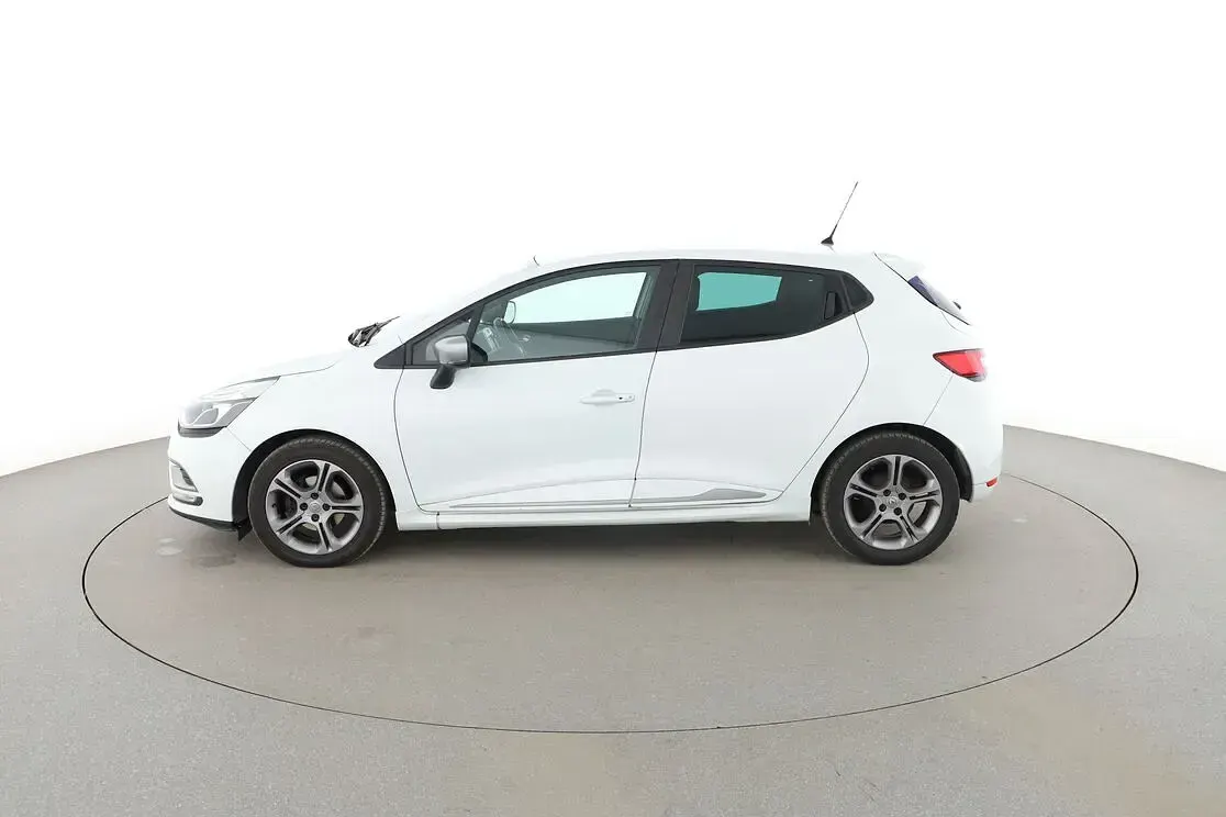 Gebraucht Renault Clio LIMITED 90 PS (66 kW) 2017 Weiß Kleinwagen