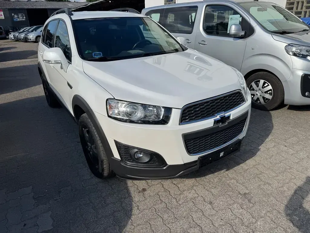 Używany Chevrolet Captiva LT 163 KM (119 kW) 2014 Biały SUV