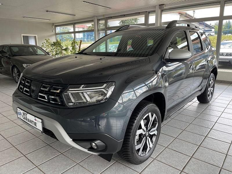 Gebraucht Dacia Duster Prestige 150 PS (110 kW) 2021 Grau SUV