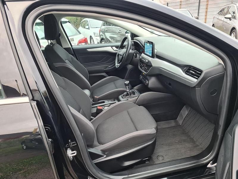 Gebraucht Ford Focus 125 PS (91 kW) 2020 Schwarz Kombi