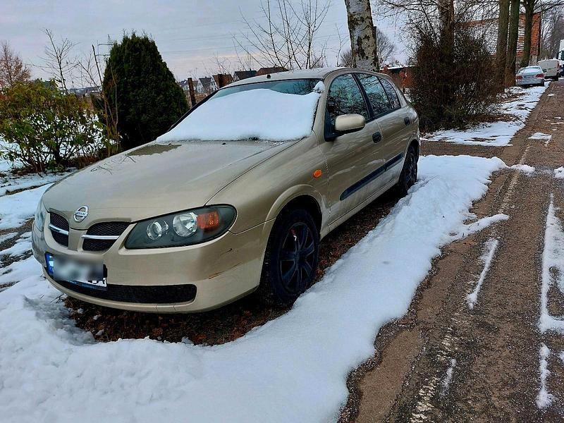 Gebraucht Nissan Almera 98 PS (72 kW) 2004 Beige Kleinwagen