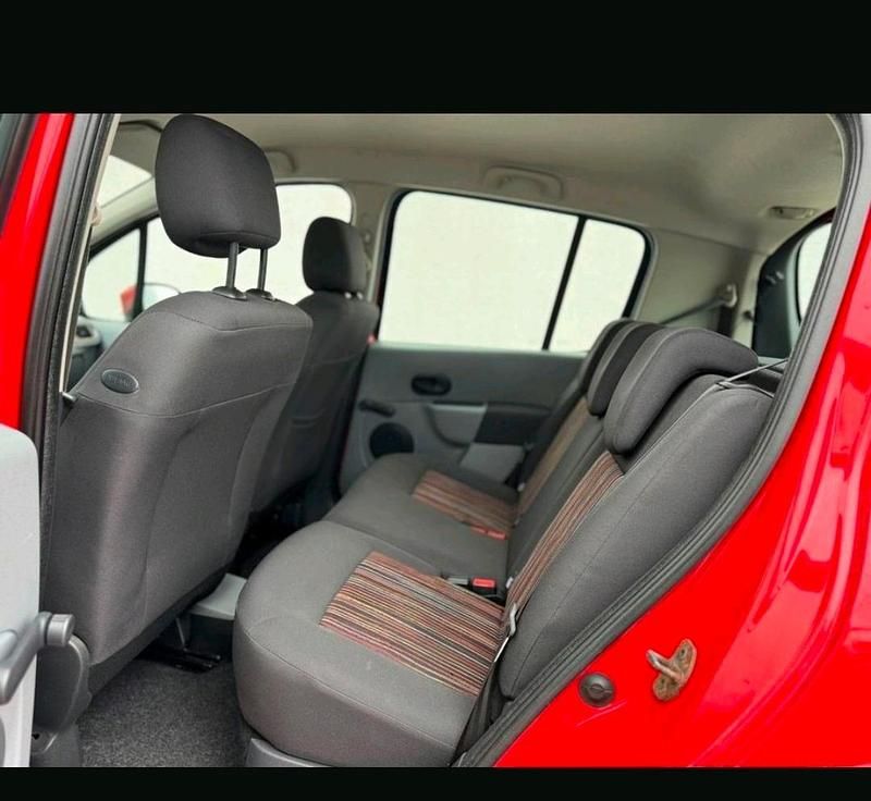 Gebraucht Renault Modus 75 PS (55 kW) 2010 Rot Van / Kleinbus