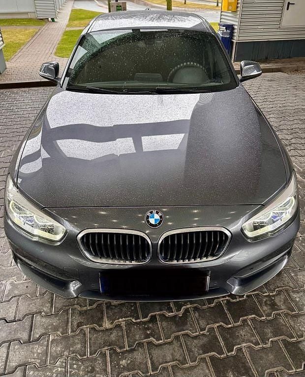 Gebraucht BMW 120 Sport Line 190 PS (139 kW) 2015 Grau Kleinwagen