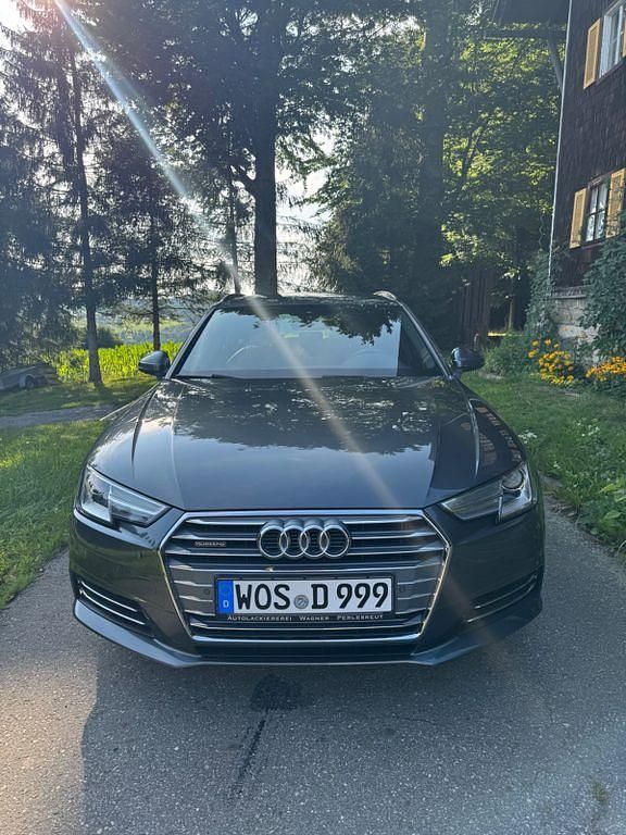 Grau Gebraucht 2016 Audi A4 Sport Kombi | 19.000 € (Etwas zu teuer) - Bild 1/4