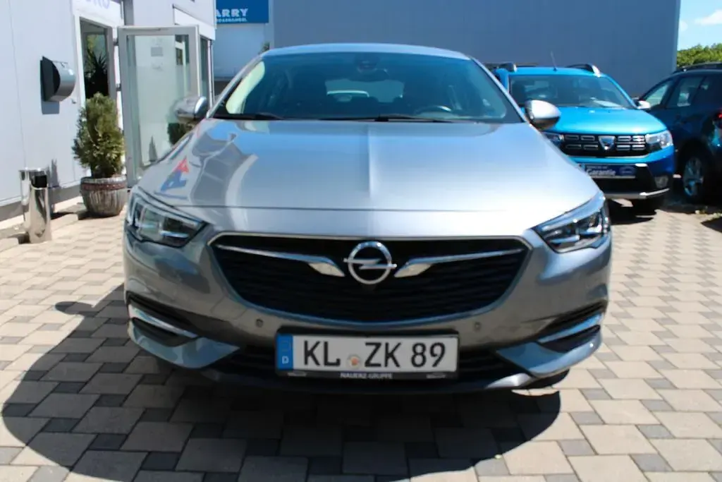 Gebraucht Opel Insignia Innovation 140 PS (102 kW) 2018 Grau Limousine