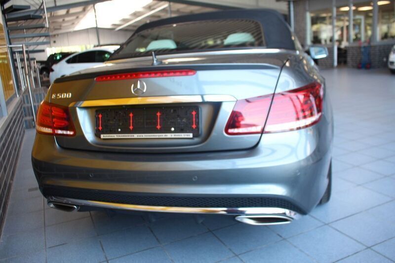 Gebraucht Mercedes E500 AMG 408 PS (300 kW) 2015 Grau Cabrio