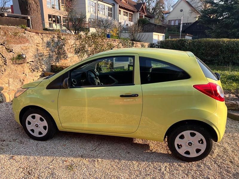 Gebraucht Ford Ka 69 PS (50 kW) 2011 Grün Kleinwagen