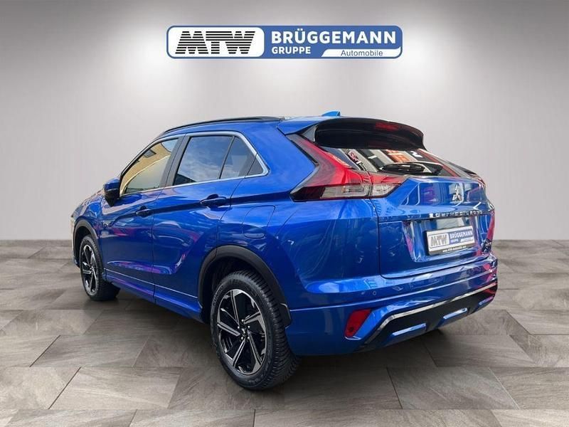 Gebraucht Mitsubishi Eclipse Cross Select 188 PS (138 kW) 2024 Rot SUV