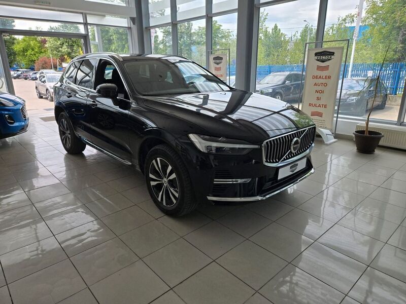 Gebraucht Volvo XC60 Core 253 PS (186 kW) 2023 Schwarz SUV