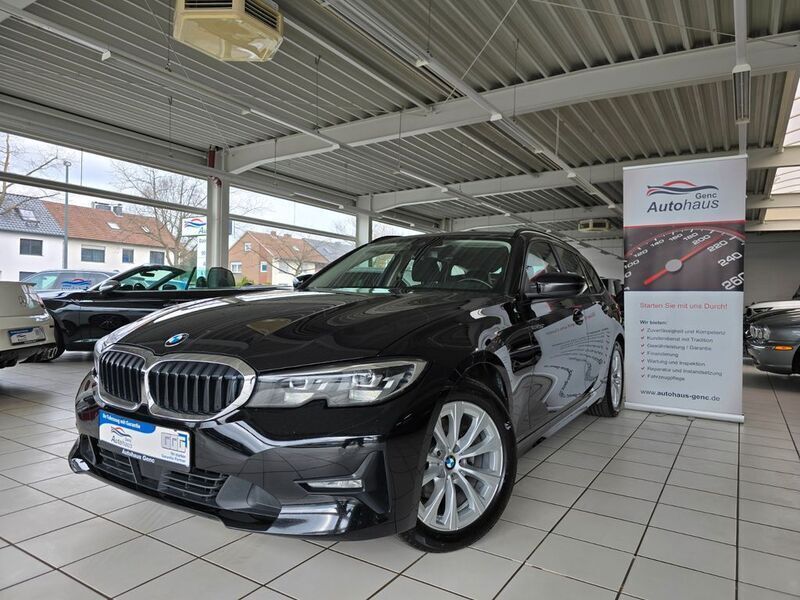 Schwarz ii Gebraucht 2021 BMW 320 Advantage Kombi | 19.700 € (Fairer Preis) - Bild 1/4