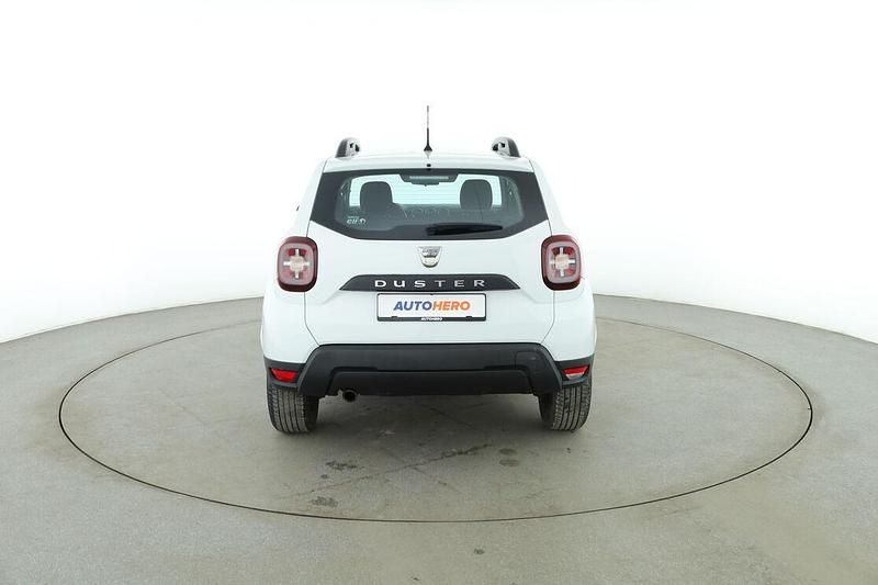 Gebraucht Dacia Duster Comfort 114 PS (83 kW) 2019 Weiß SUV