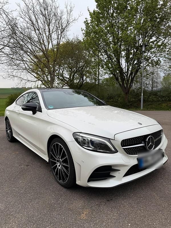 Second-hand Mercedes C400 2021 Coupe