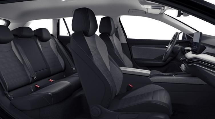 Neu Skoda Superb 204 PS (150 kW) 2026 Onyxschwarz metallic