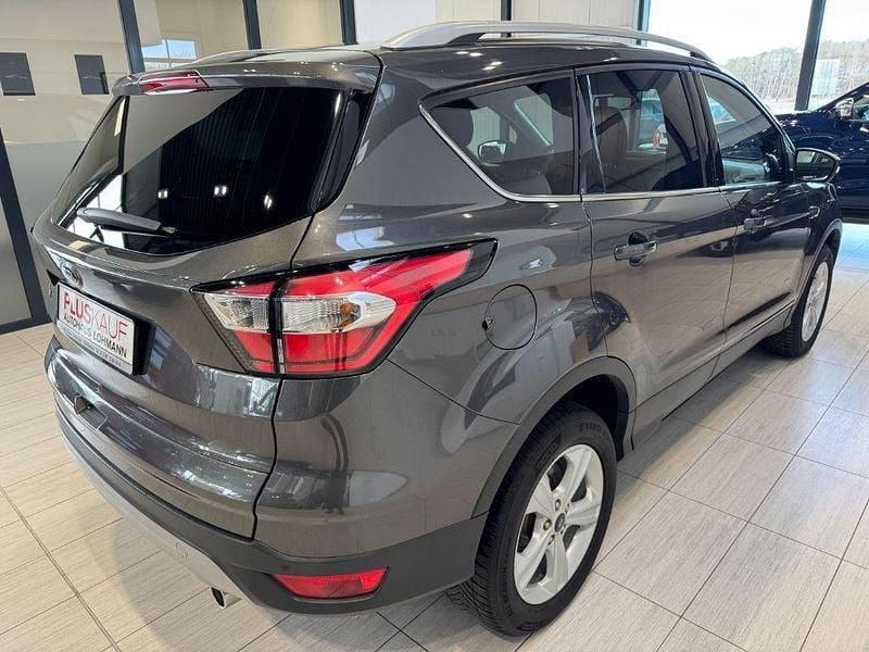 Używany Ford Kuga Cool & Connect 150 KM (110 kW) 2017 Szary SUV