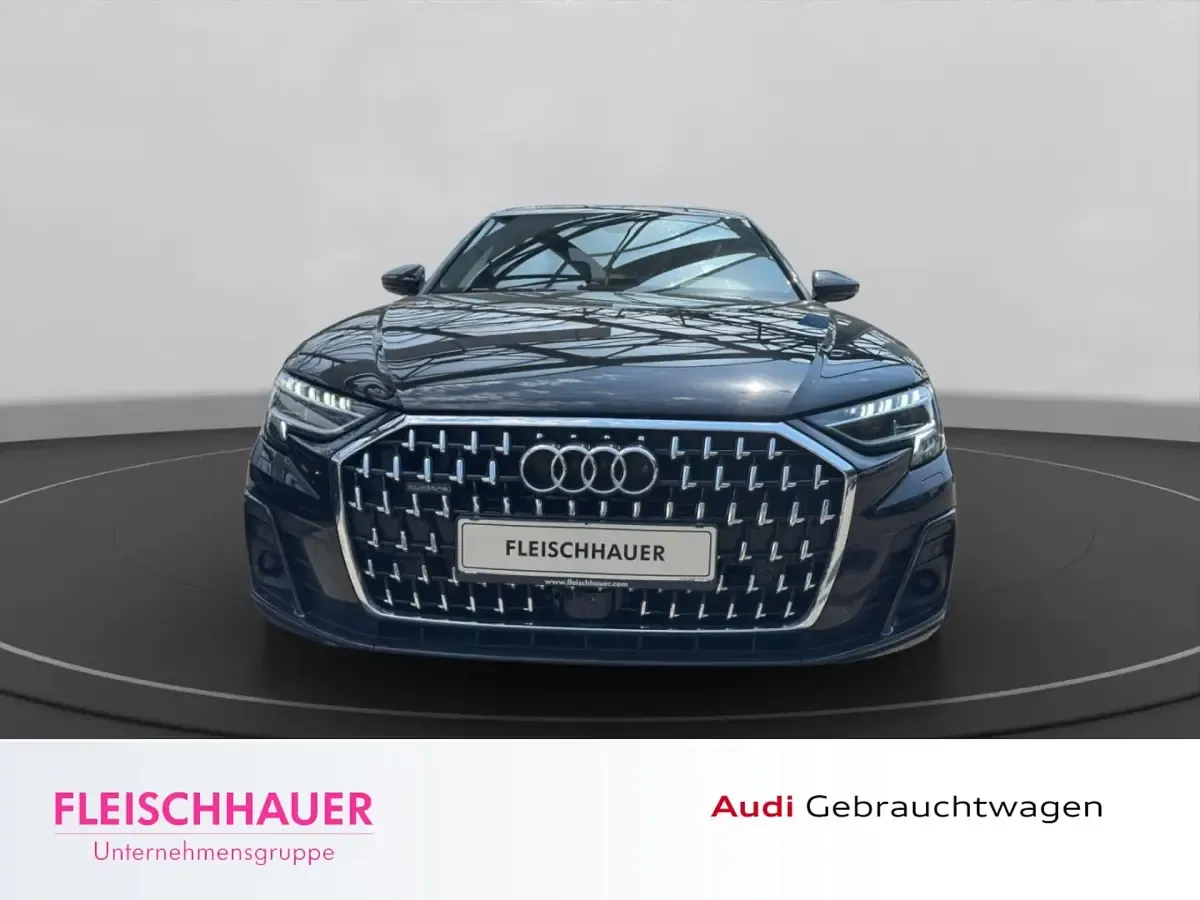 Gebraucht Audi A8L Ambiente 286 PS (210 kW) 2024 Mythosschwarz metallic Limousine