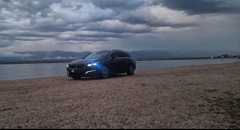 Schwarz Gebraucht 2016 Peugeot 508 Allure Kombi | 7.999 € (Fairer Preis) - Bild 1/4