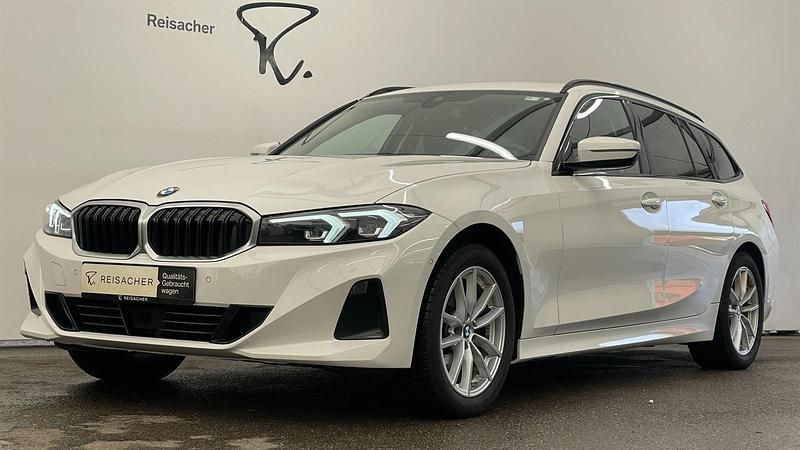 Alpinweiß uni Gebraucht 2022 BMW 320 Efficient Dynamics Kombi | 31.990 € (Etwas zu teuer) - Bild 1/4