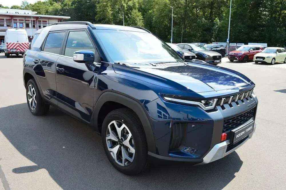 Neu KGM Torres 163 PS (119 kW) 2026 Blau SUV