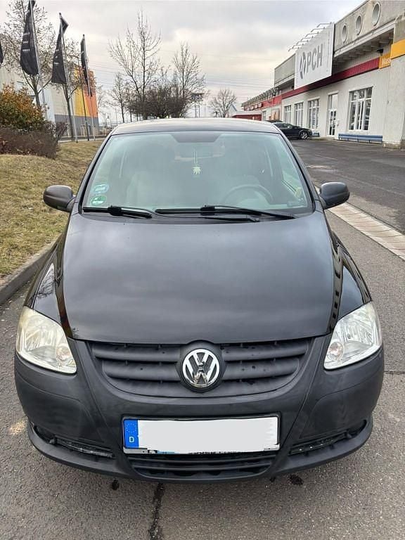 Gebraucht VW Fox 54 PS (39 kW) 2009 Schwarz Kleinwagen