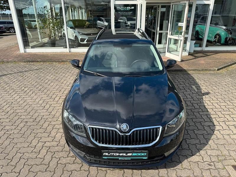 Gebraucht Skoda Octavia Elegance 150 PS (110 kW) 2014 Schwarz Kleinwagen