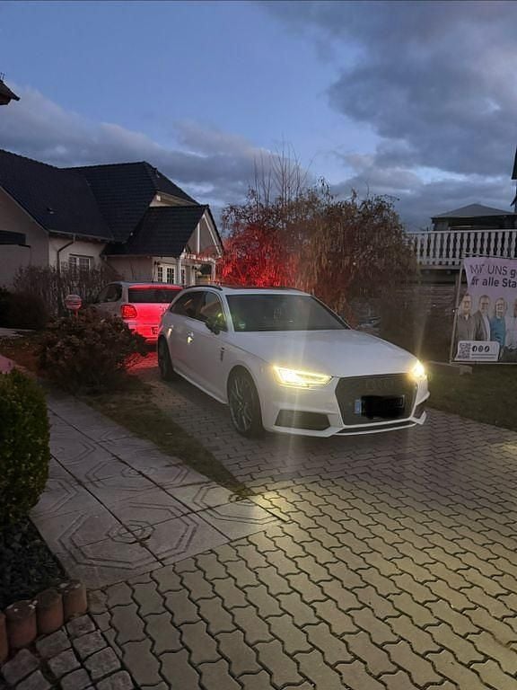 Gebraucht Audi A4 Ambiente 190 PS (139 kW) 2016 Weiß Limousine