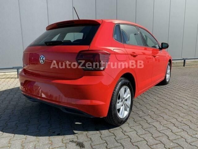Gebraucht VW Polo Comfortline 80 PS (58 kW) 2019 Rot Kleinwagen