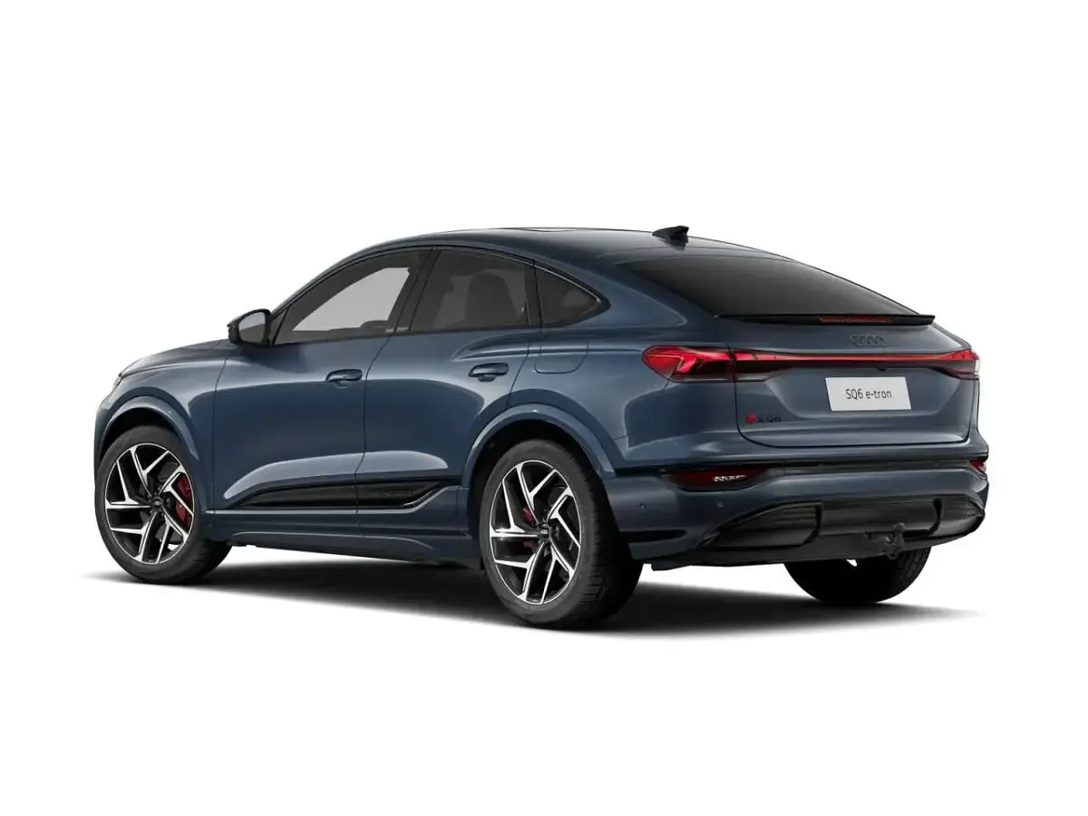 Gebraucht Audi SQ6 e-tron 359 kW (489 PS) 2025 Plasmablau metallic SUV