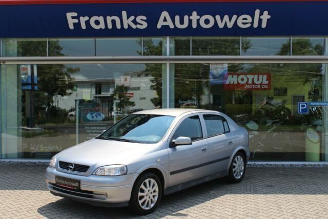 Gebraucht Opel Astra 84 PS (61 kW) 2003 Grau metallic Limousine