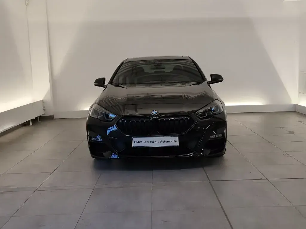Gebraucht BMW 220 Performance 178 PS (130 kW) 2024 Schwarz Coupé