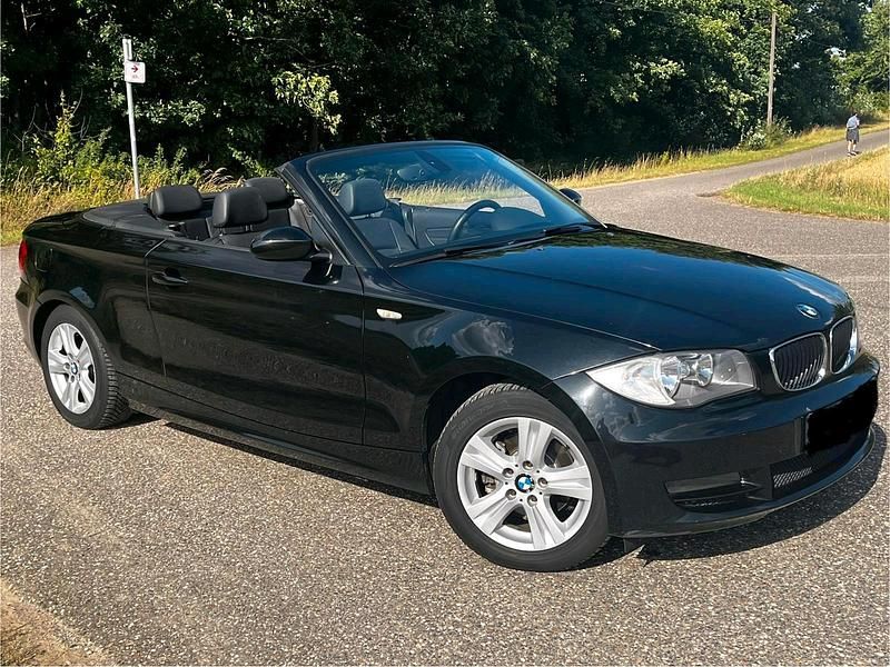 Gebraucht BMW 118 Cabriolet 143 PS (105 kW) 2009 Schwarz Cabrio