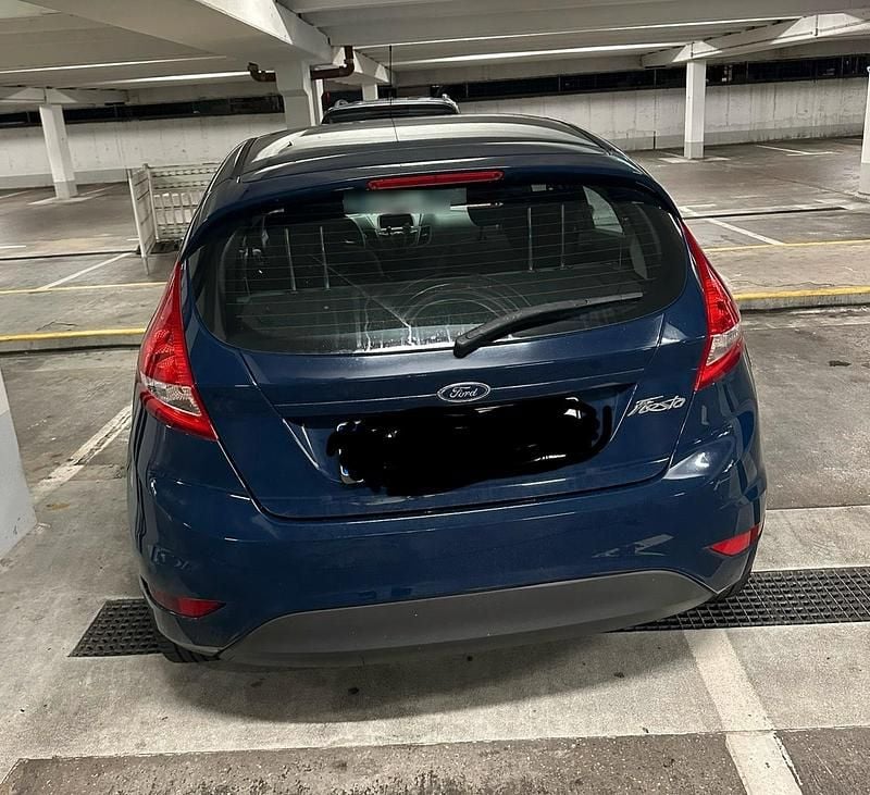 Gebraucht Ford Fiesta 82 PS (60 kW) 2009 Andere farben Kleinwagen