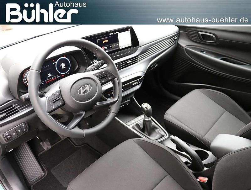 Neu Hyundai i20 Trend 90 PS (66 kW) 2025 Aurora grey mineraleffekt Kleinwagen
