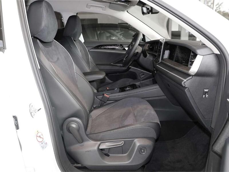 Neu VW Tayron Elegance 150 PS (110 kW) 2025 Pure white SUV