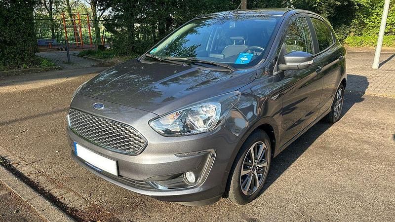 Gebraucht Ford Ka Cool & Connect 86 PS (63 kW) 2019 Grau Limousine