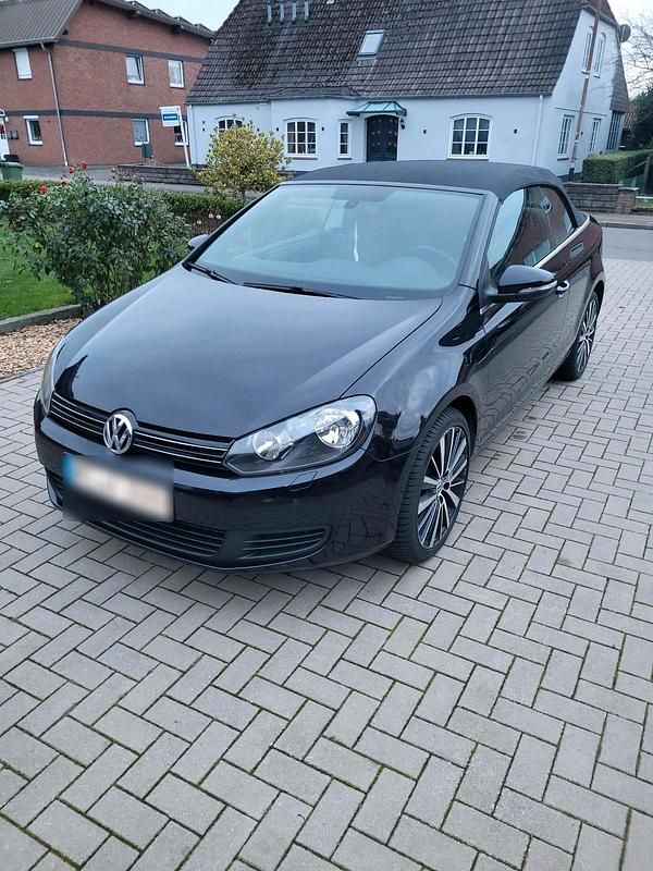 Gebraucht VW Golf Cabriolet 105 PS (77 kW) 2013 Schwarz Cabrio