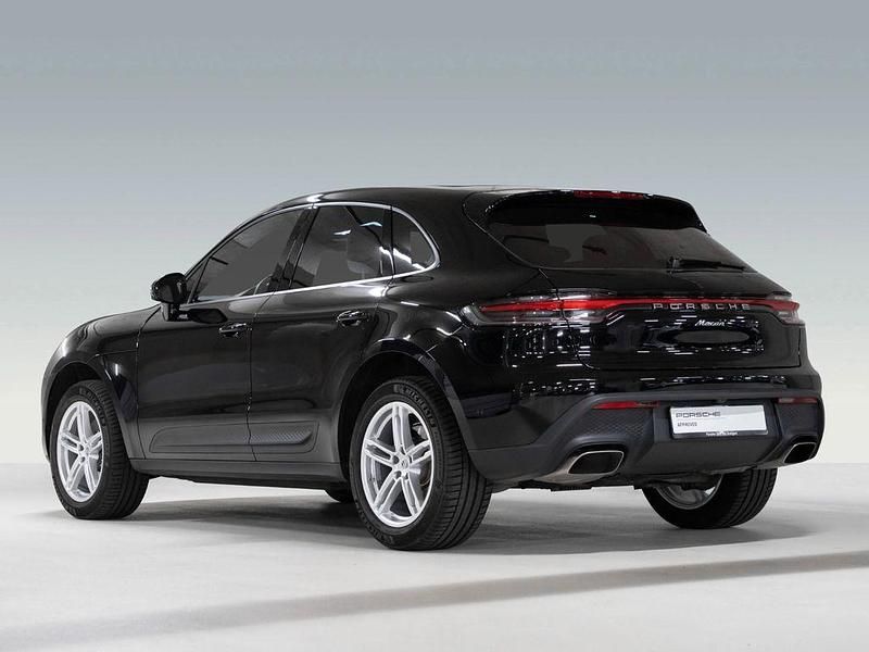 Gebraucht Porsche Macan 265 PS (194 kW) 2024 Schwarz SUV
