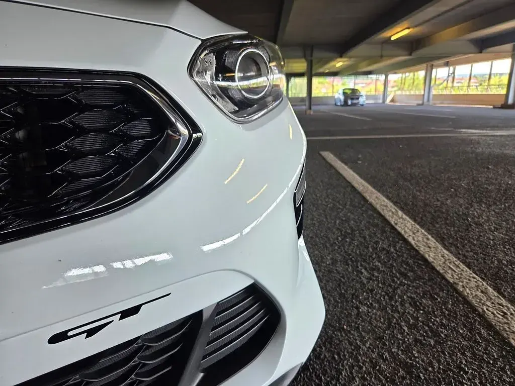 Gebraucht Kia Ceed Vision 136 PS (100 kW) 2021 Weiß Kleinwagen
