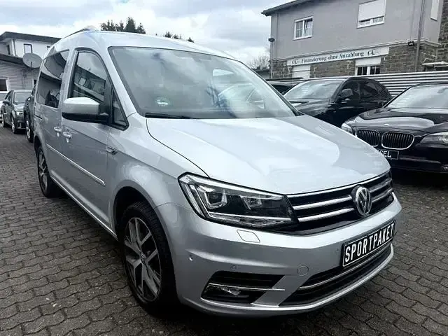 Gebraucht VW Caddy Highline 102 PS (75 kW) 2016 Silber Van / Kleinbus