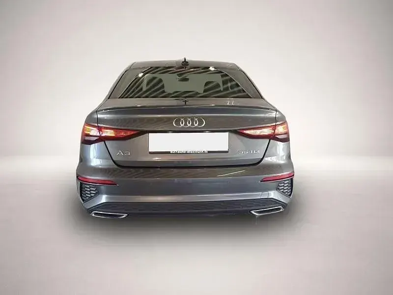 Gebraucht Audi A3 S-Line 150 PS (110 kW) 2022 Manufacturer Limousine
