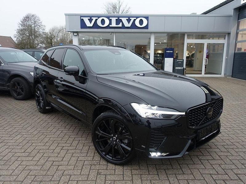 Gebraucht Volvo XC60 Plus 250 PS (183 kW) 2025 Schwarz SUV